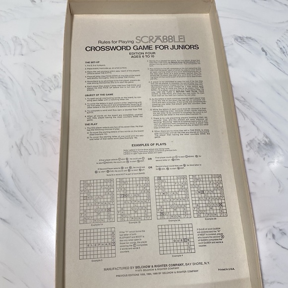 Vintage 1975 Scrabble Crossword Game For Juniors - Picture 3 of 6